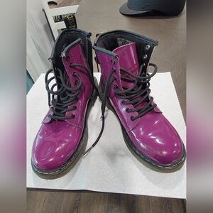 Dr. Martens purple combat boots bouncing soles size 2 girls